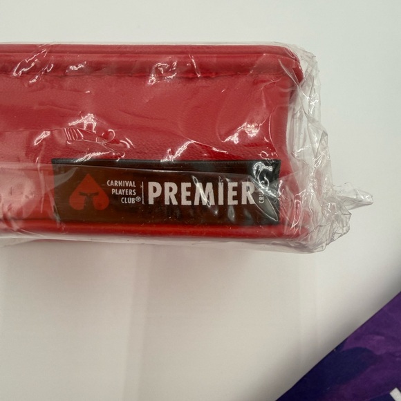 Premier Red Card Game Set - Picture 2 of 5